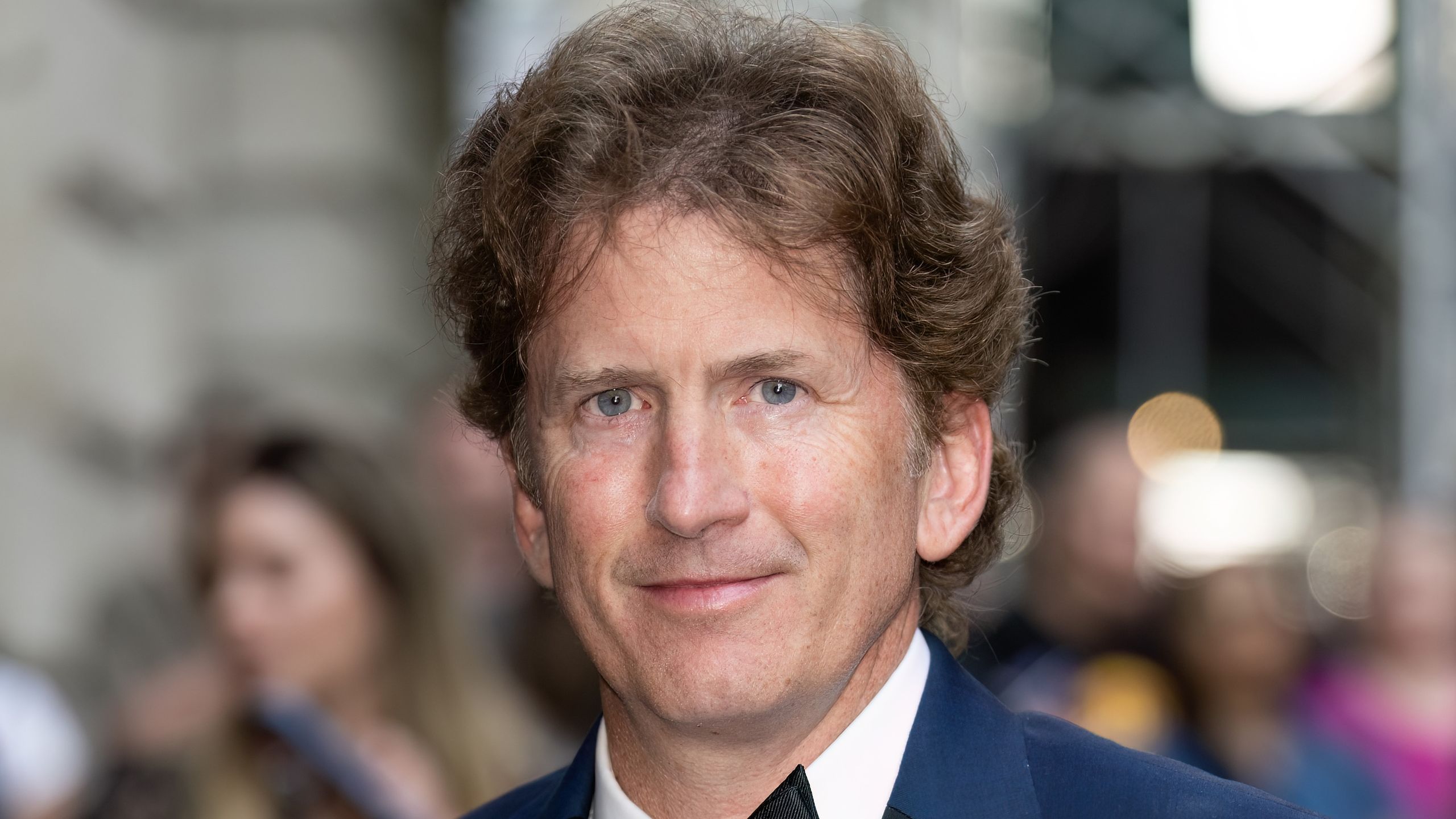 Skyrim lead praises Todd Howard for trying 'desperately' not to micromanage and be a ‘bottleneck’, even though he still 'does what he calls seagulling where he swoops in and changes things'